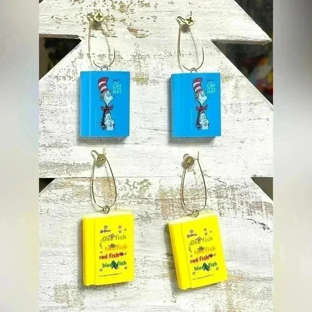 Dr. Seuss Earrings‎